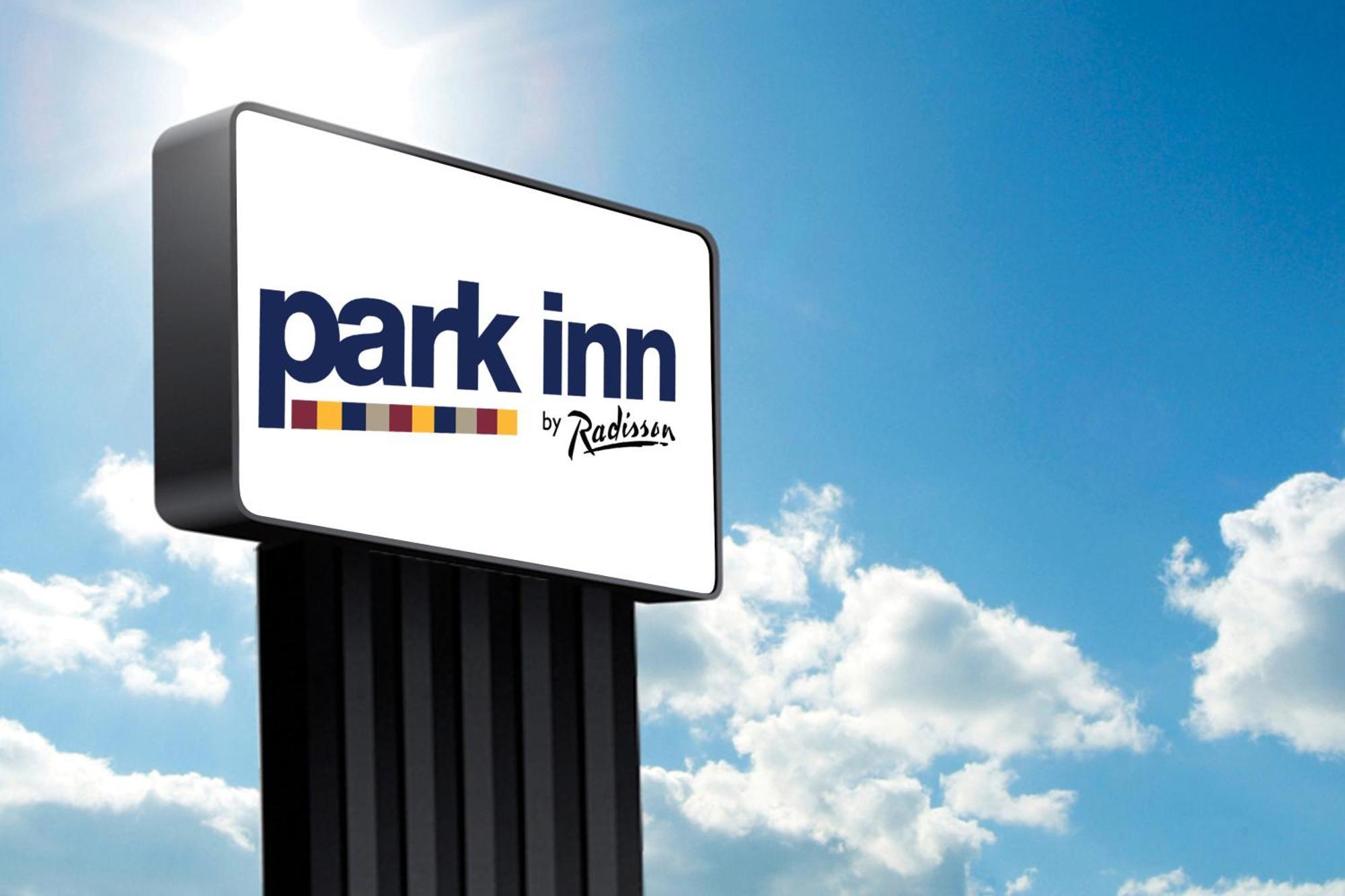 Park Inn By Radisson 월넛크릭 외부 사진